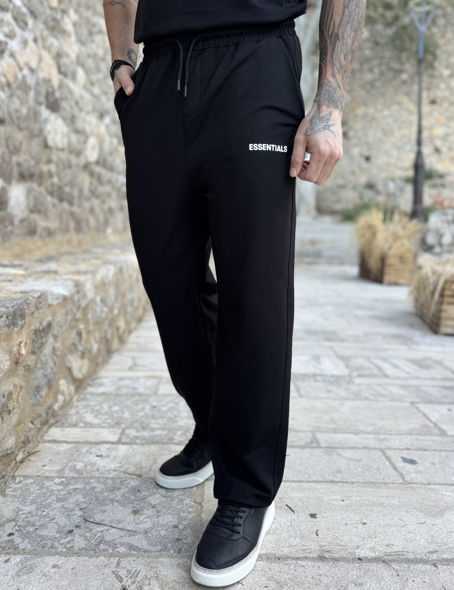 Ανδρική μαύρη φόρμα ίσια με λογότυπο στο πλάι ES307M φωτογραφία